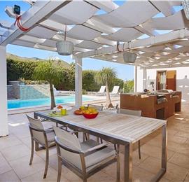 3 bedroom villa with pool and sea views near Scopello, sleeps 6